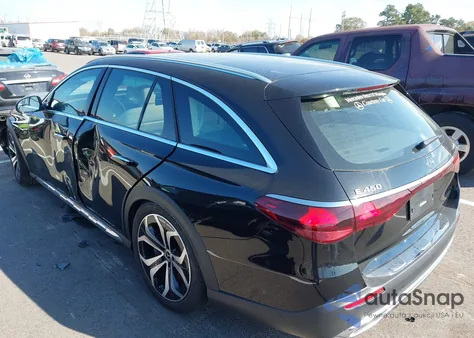 2025 Mercedes-Benz E 450 4Matic z USA, uszkodzony, nr VIN W1KLH6FB1SA128882